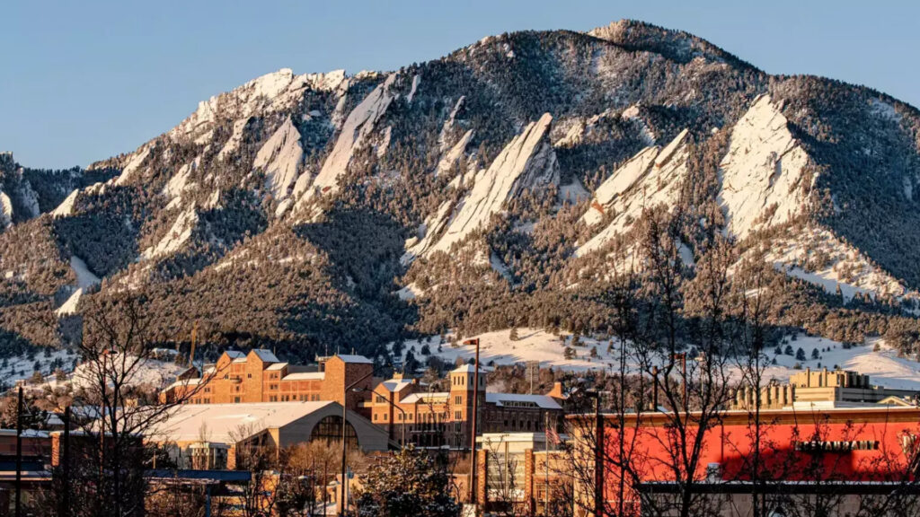 BOULDER