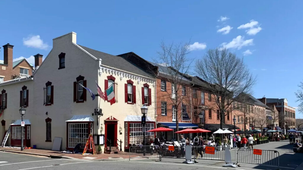 OLD TOWN ALEXANDRIA, VIRGINIA