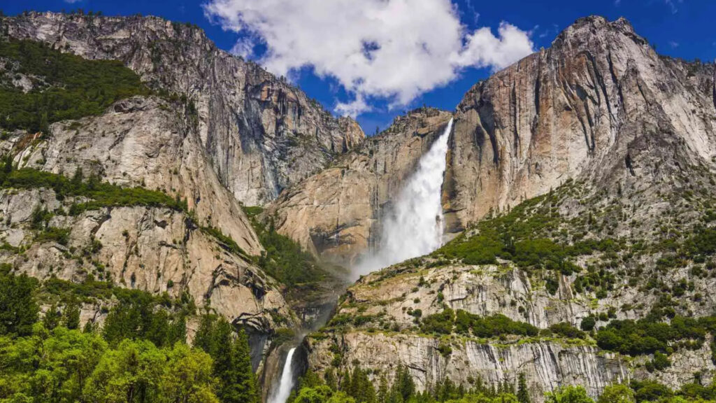 YOSEMITE NATIONAL PARK, CALIFORNIA