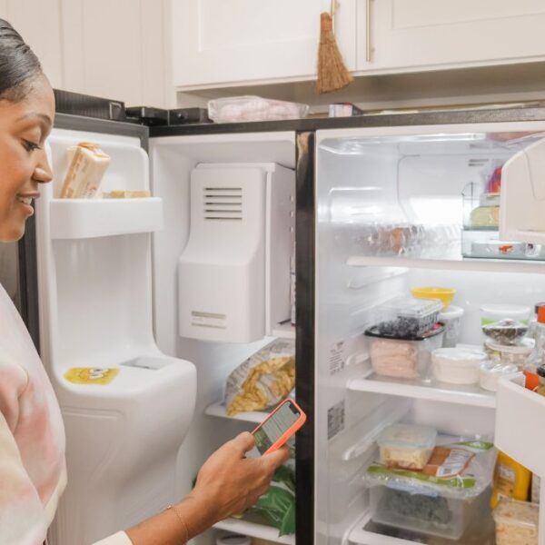 Ideal Mini Fridges for the Bedroom